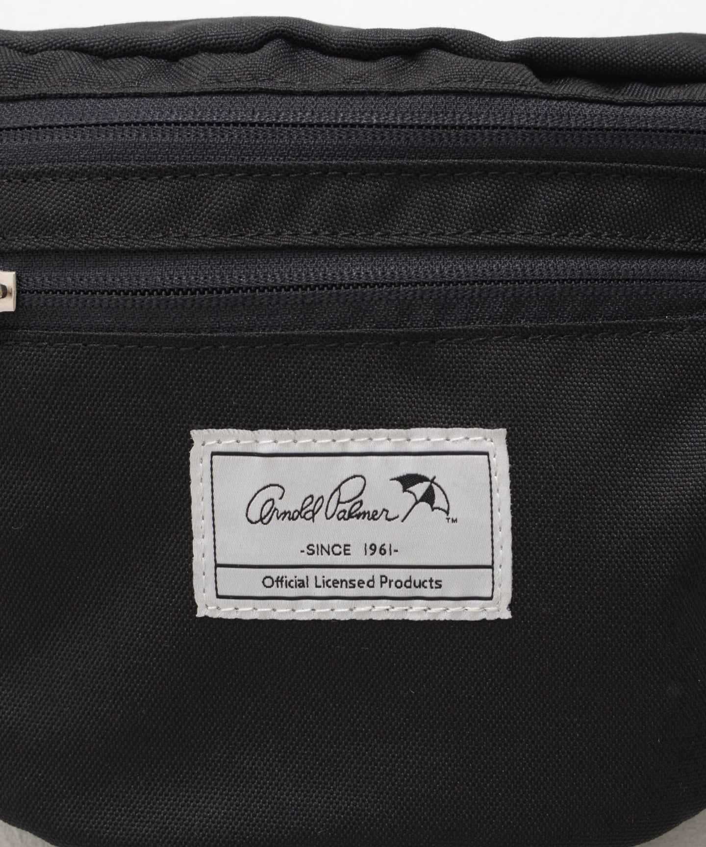 Arnold Palmer 10ポケット ボディバッグ